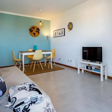 Sun House By Lovelystay Apartamento *